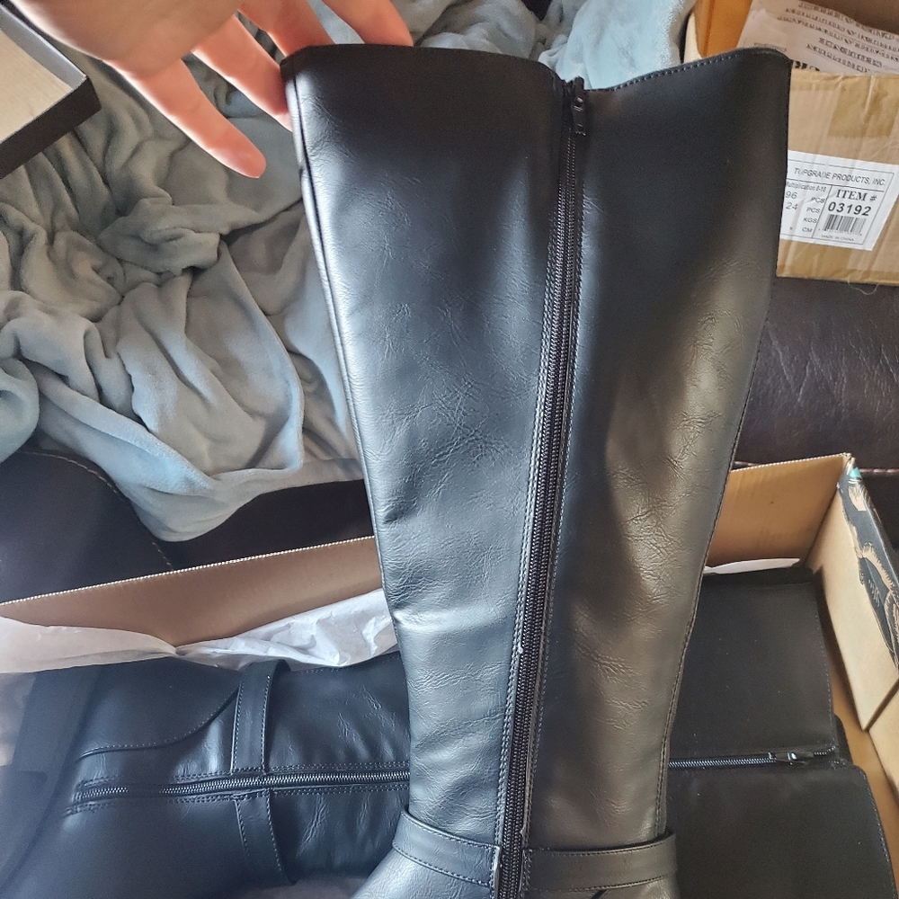 Knee High Boots - Picture 7 of 8